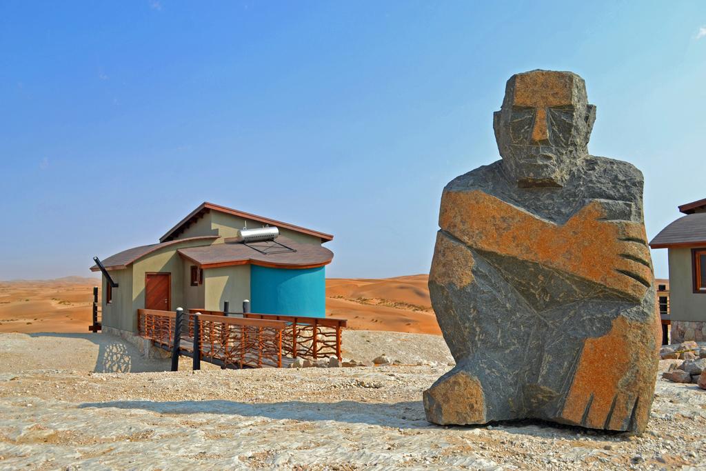 Vacation Hub International - VHI - Desert Breeze Lodge