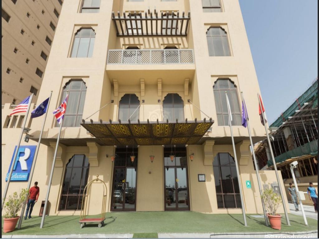 Vacation Hub International - VHI - Reflections Hotel