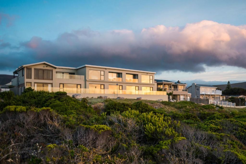 Vacation Hub International - VHI - Schulphoek House