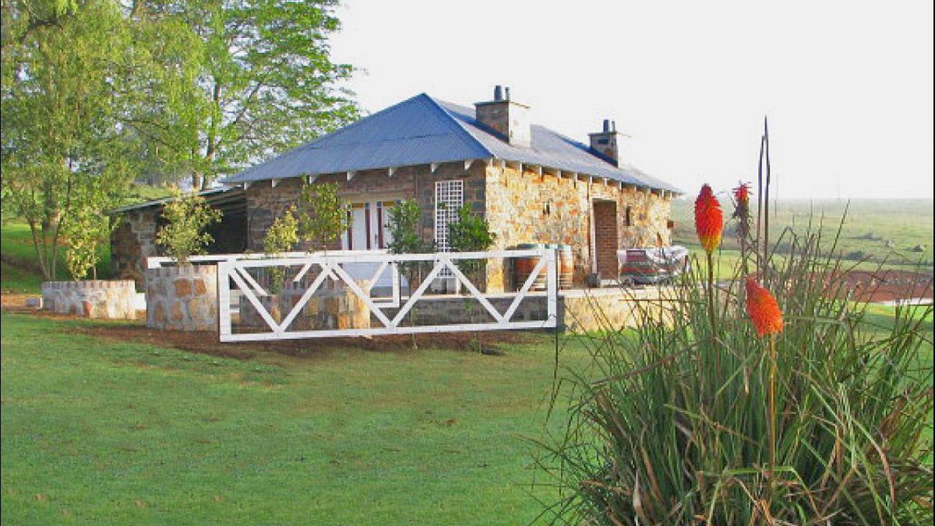 Vacation Hub International - VHI - Lake Heron Game & Trout Farm