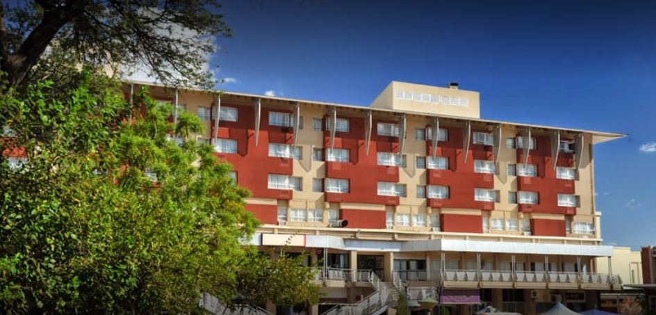 Vacation Hub International - VHI - Cresta President Hotel