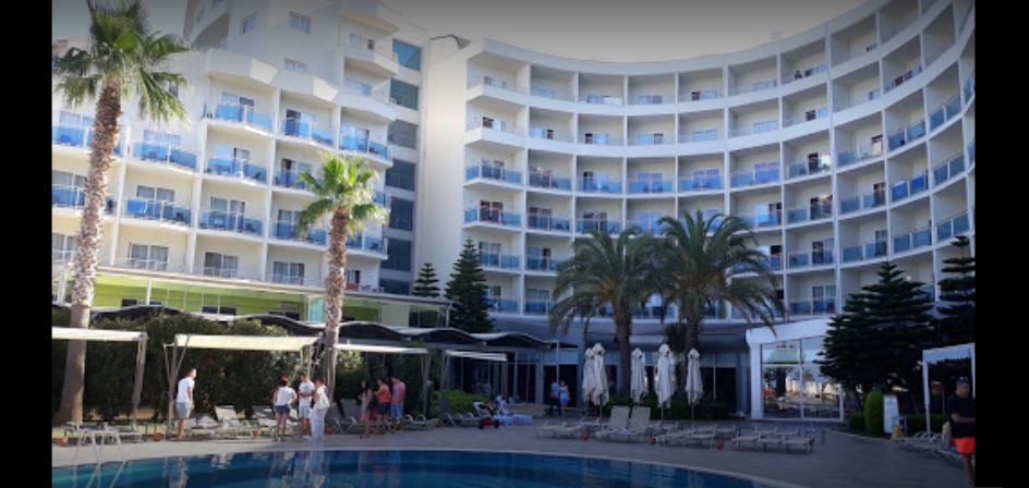 Vacation Hub International - VHI - Sealight Resort Hotel
