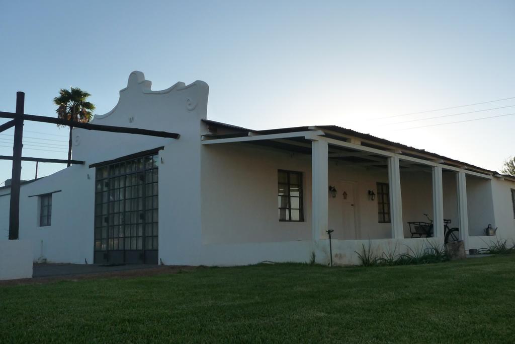 Vacation Hub International - VHI - Avonsrus Guesthouse