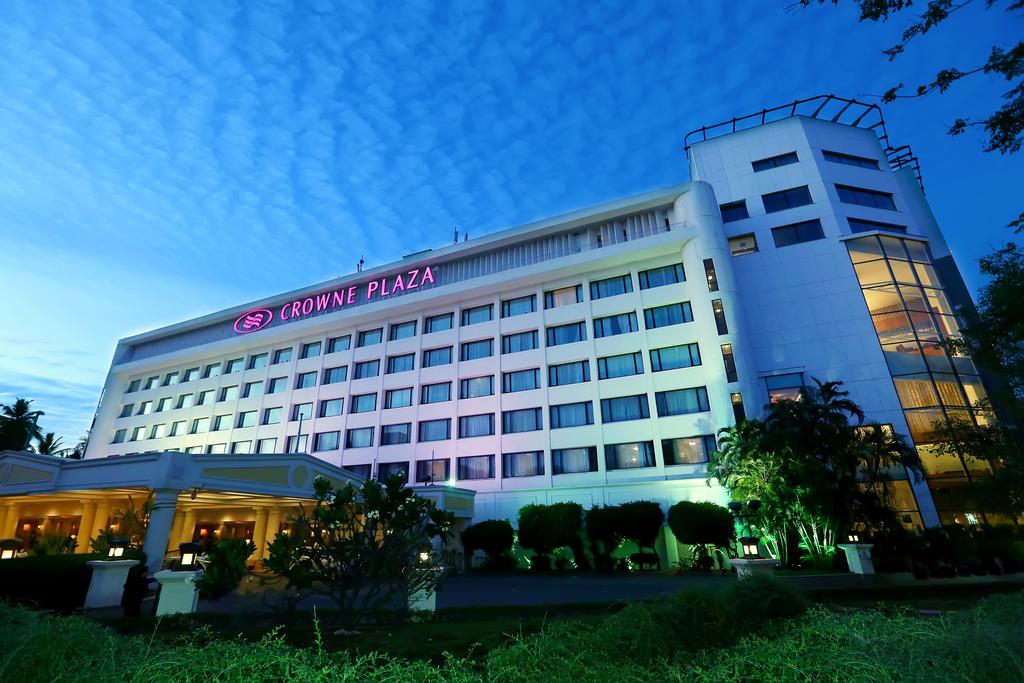 Vacation Hub International - VHI - Crowne Plaza Chennai Adyar Park