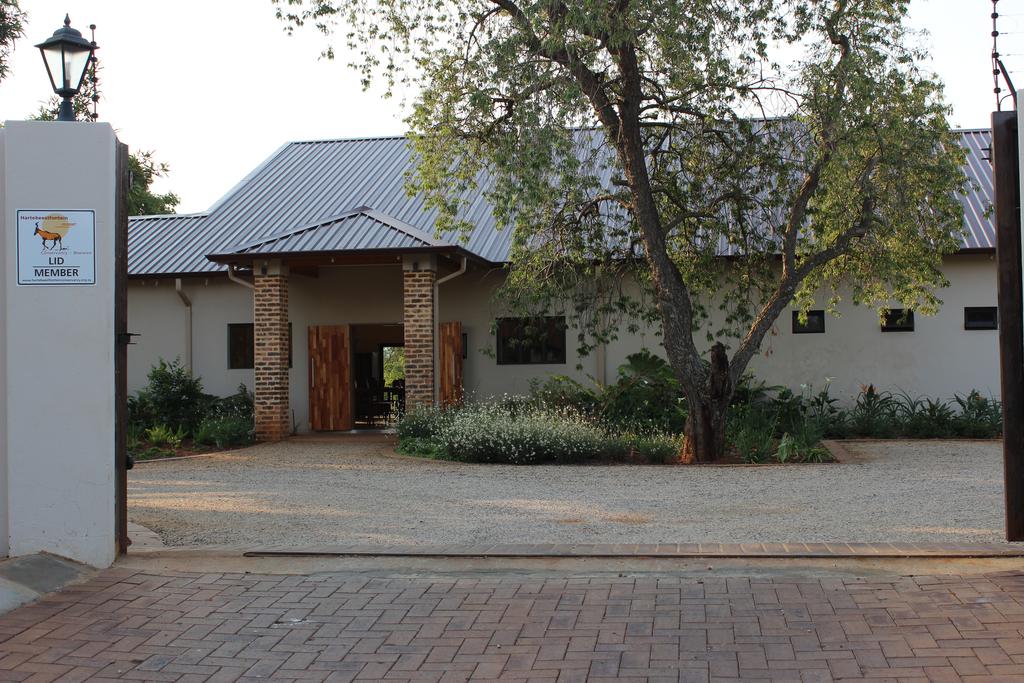 Vacation Hub International - VHI - Esther's Country Lodge