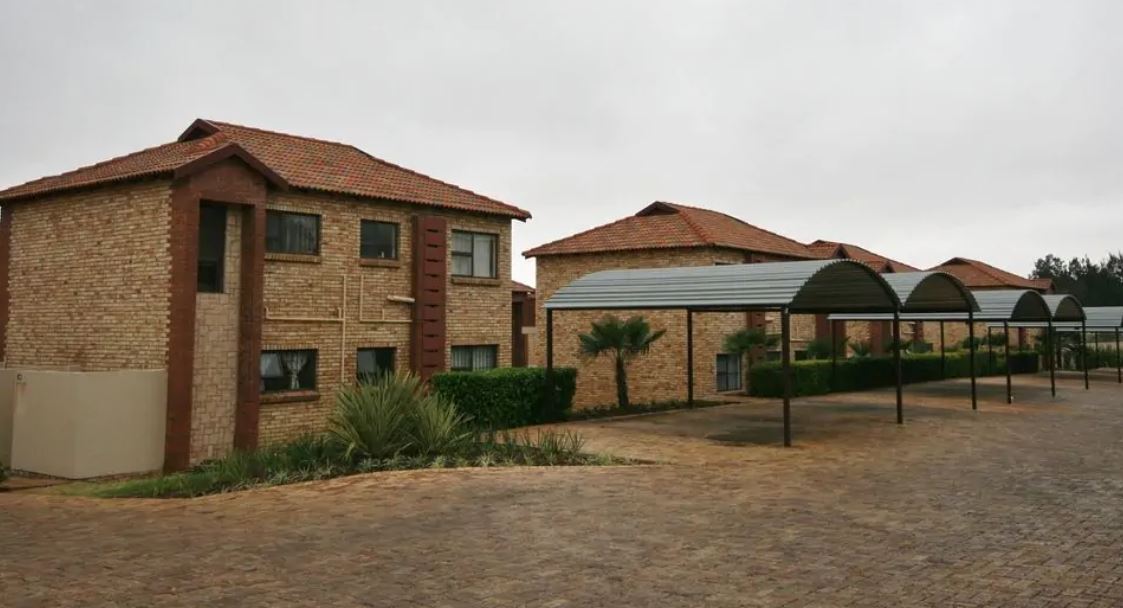 Vacation Hub International - VHI - Fourways Apartments
