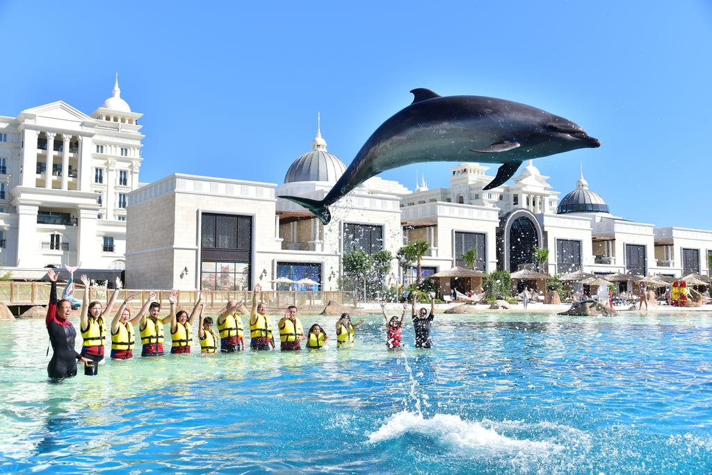 Vacation Hub International - VHI - The Land Of Legends Kingdom Hotel