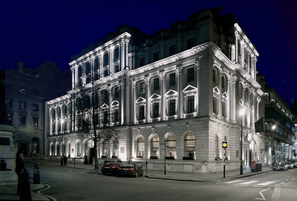 Vacation Hub International - VHI - Sofitel London St James