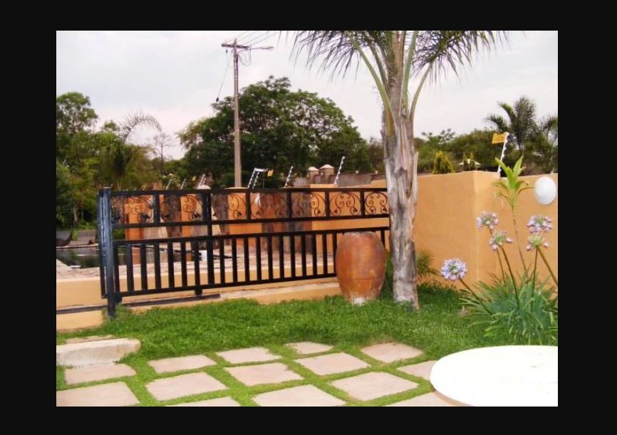 Vacation Hub International - VHI - Purple Gecko Guest House