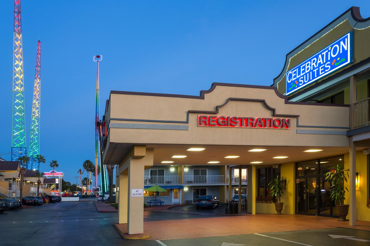 Vacation Hub International - VHI - Celebration Suites