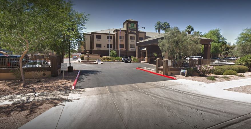 Vacation Hub International - VHI - Holiday Inn Express & Suites Phoenix Downtown