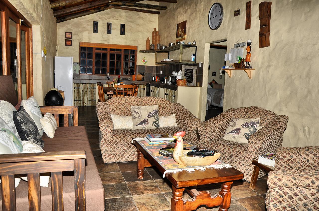 Vacation Hub International - VHI - Mooiplaas River Cottage