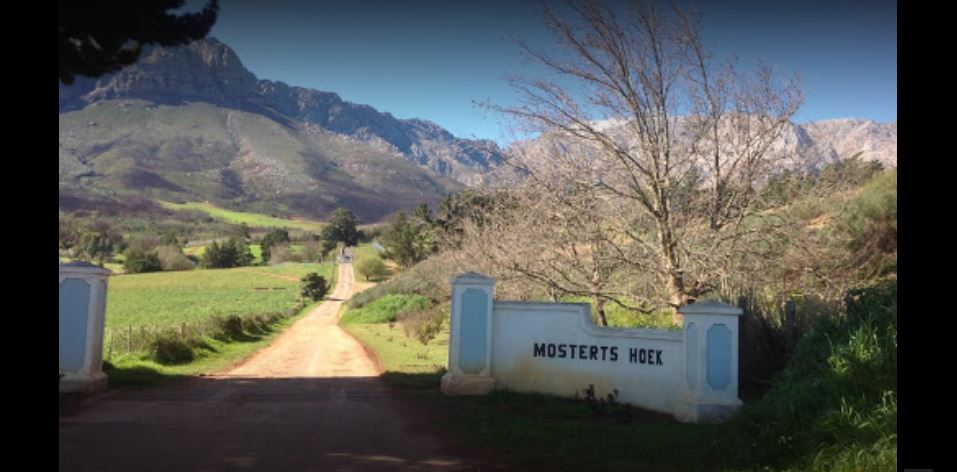Vacation Hub International - VHI - Mosterts Hoek Guest House