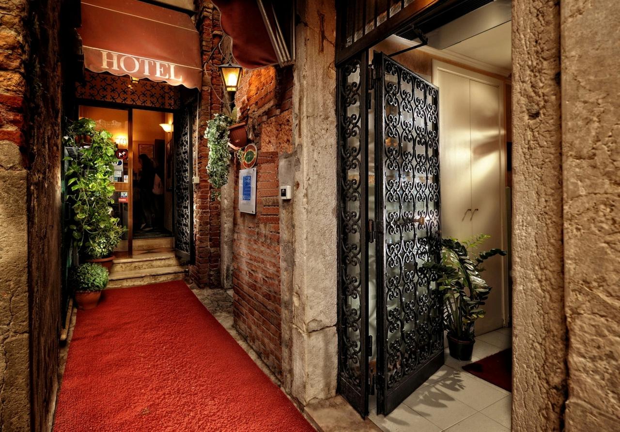 Vacation Hub International - VHI - Hotel Tintoretto