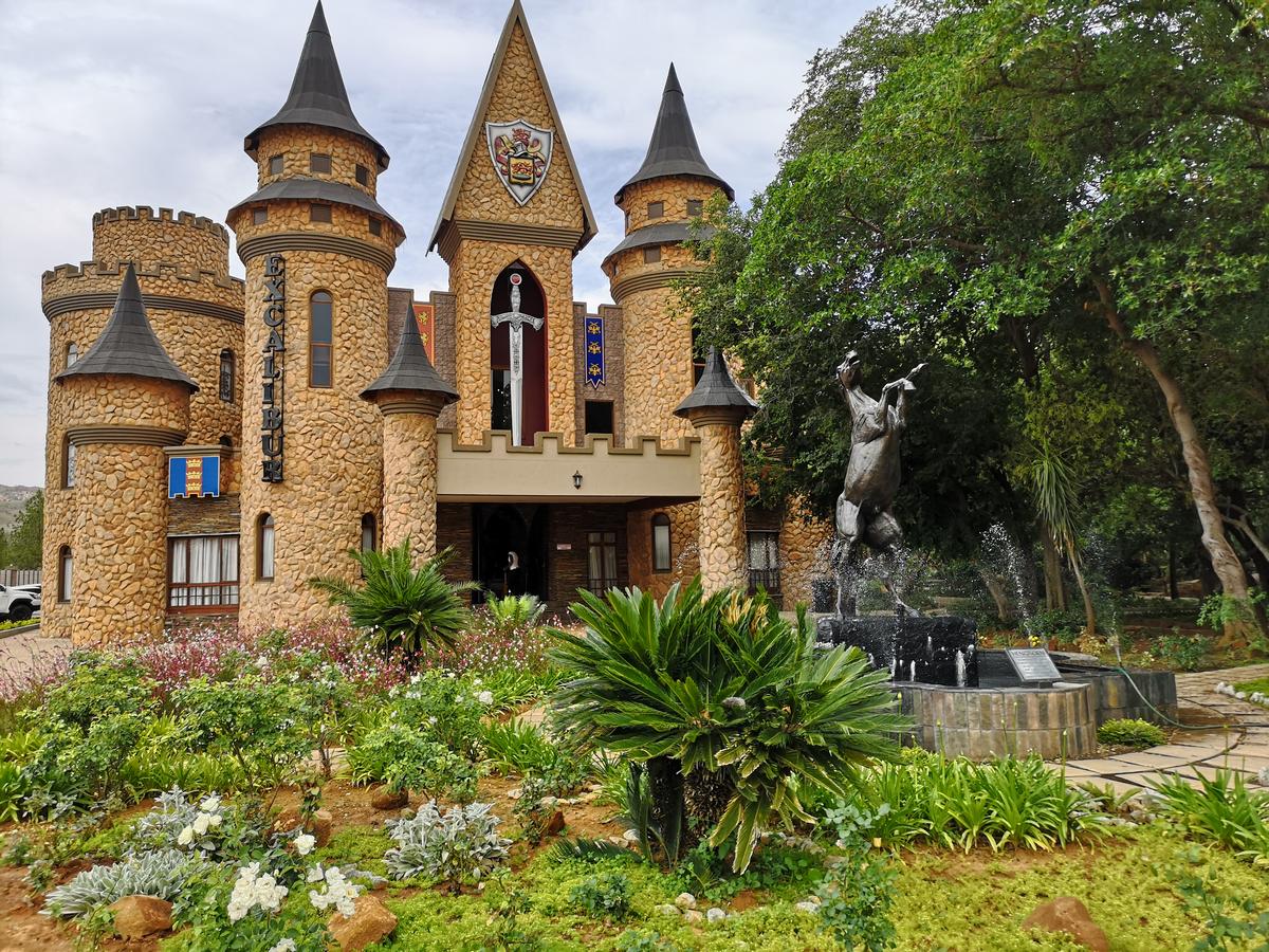 Vacation Hub International - VHI - The Excalibur Boutique Hotel