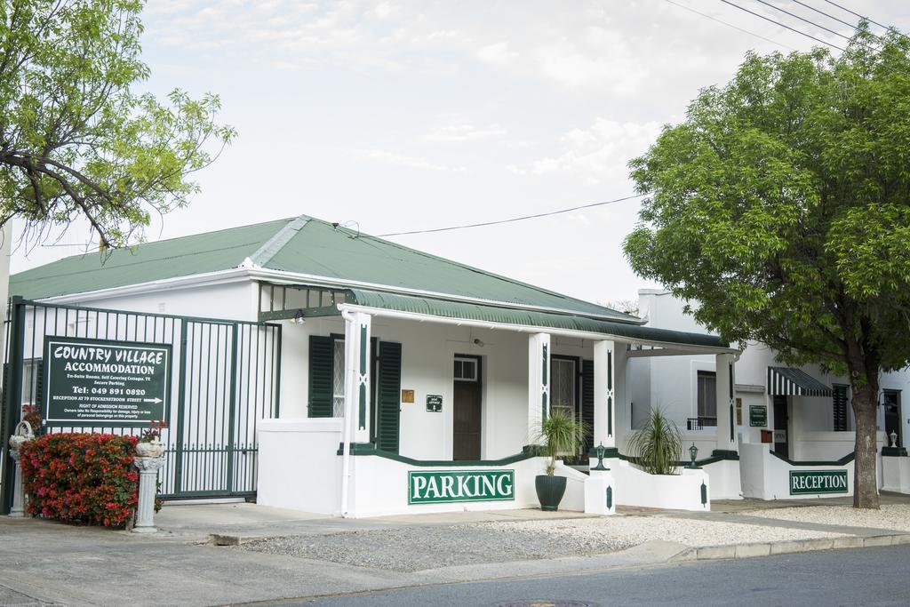 Vacation Hub International - VHI - Country Village