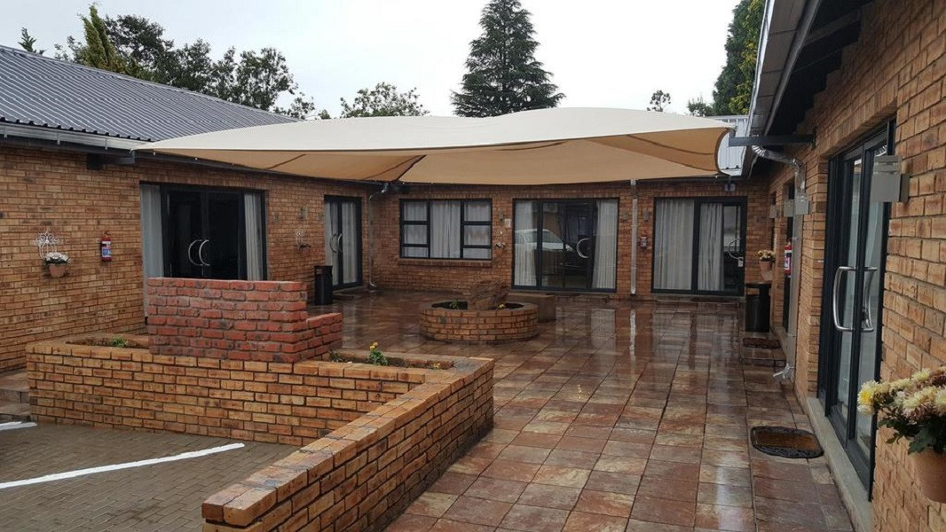 Vacation Hub International - VHI - The Green Olive Guest house