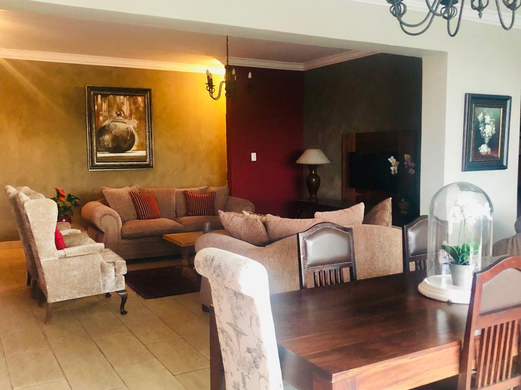 Vacation Hub International - VHI - 12 Petunia - Sea Whisper Self Catering