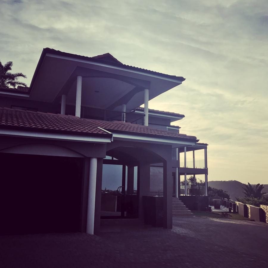 Vacation Hub International - VHI - Cloud 9 On George Randall Drive