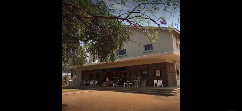 Vacation Hub International - VHI - TeaterHuis Guest House