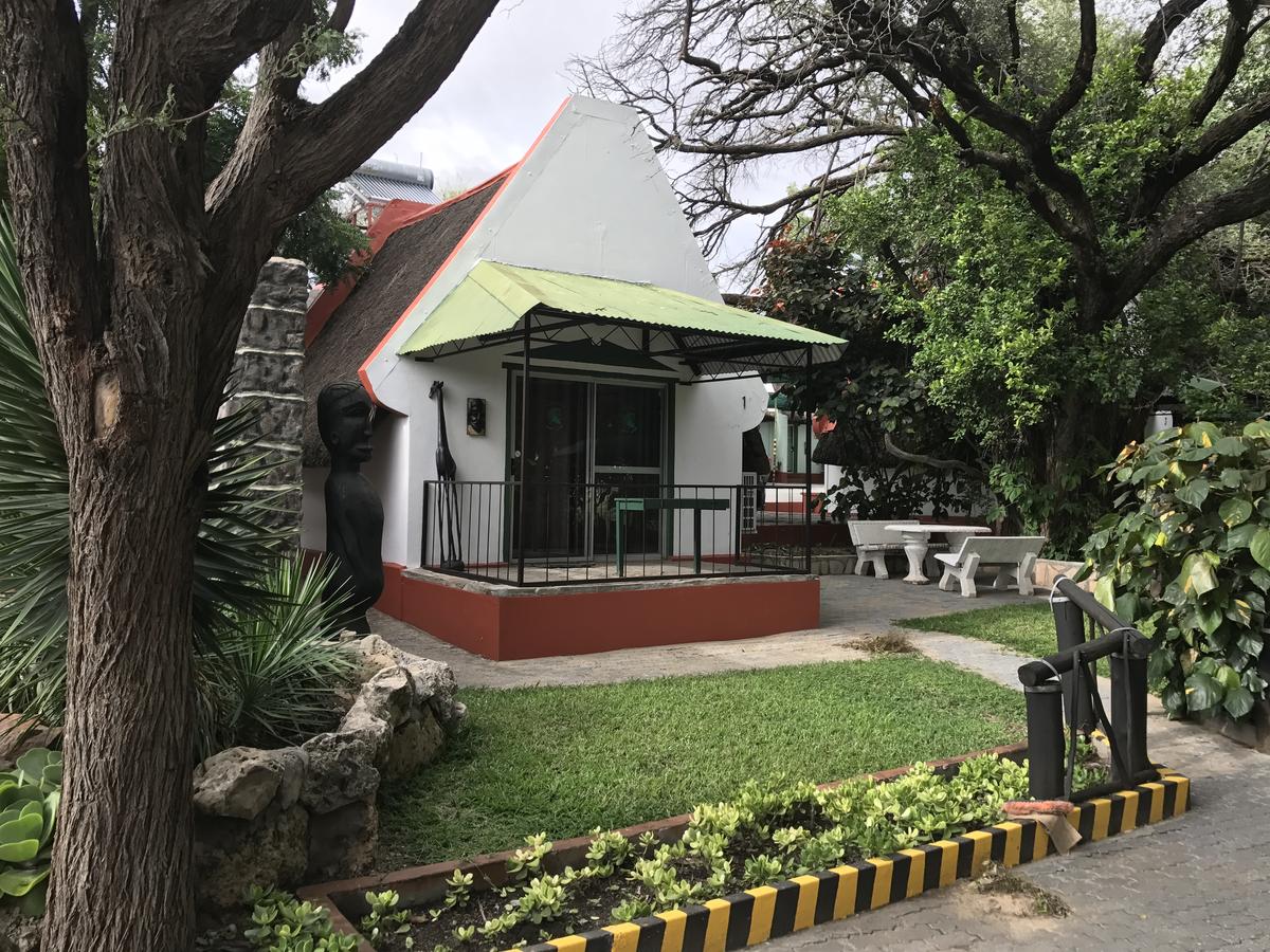 Vacation Hub International - VHI - Ngandu Safari Lodge