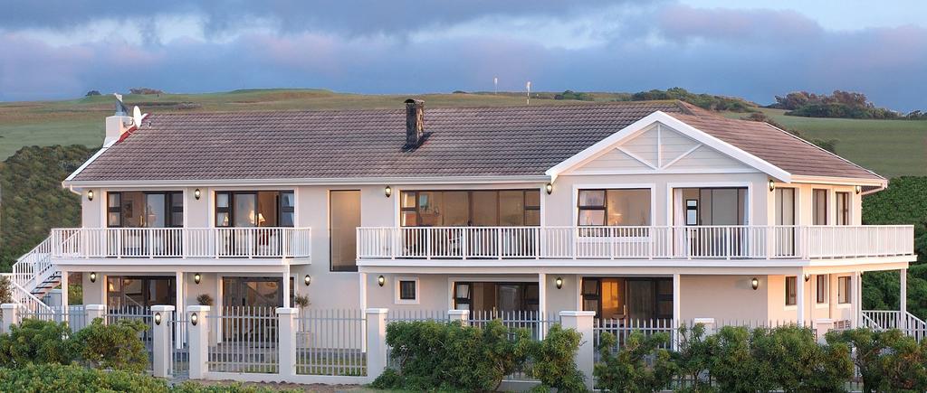 Vacation Hub International - VHI - The Beach House