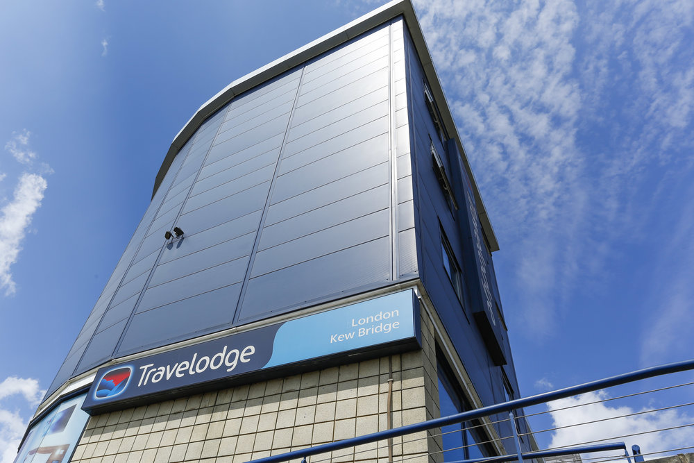 Vacation Hub International - VHI - Travelodge London Kew Bridge