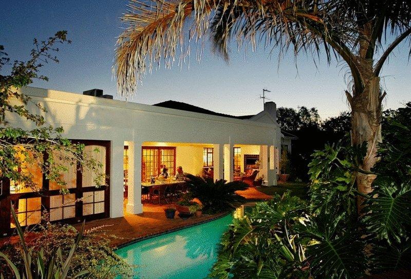 Vacation Hub International - VHI - Lemon Tree Lane Guest House