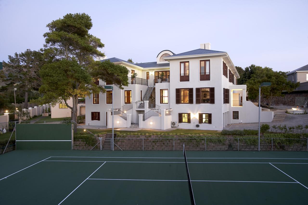 Vacation Hub International - VHI - Nova Constantia