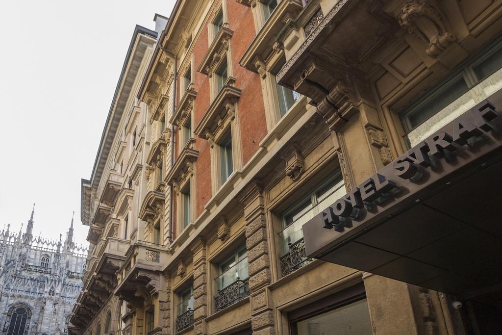 Vacation Hub International - VHI - Straf Hotel & Bar