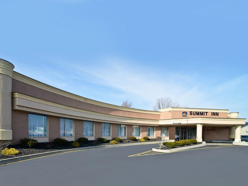Vacation Hub International - VHI - Best Western Summit Inn Niagara Falls