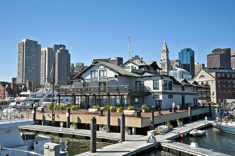 Vacation Hub International - VHI - Boston Yacht Haven Inn & Marina