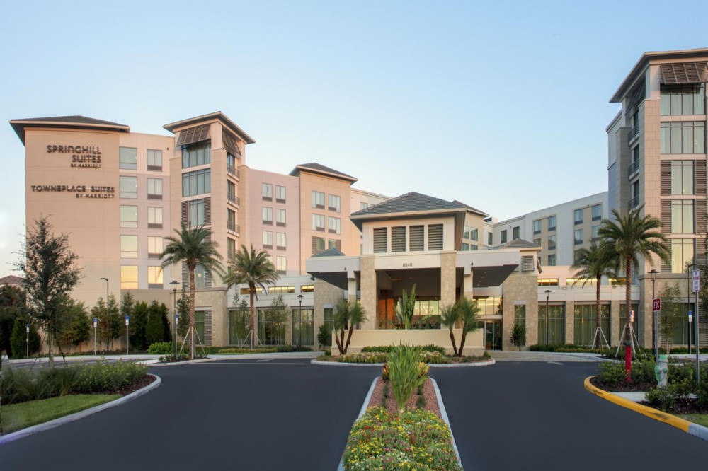 Vacation Hub International - VHI - SpringHill Suites by Marriott Orlando Theme Parks/Lake Buen