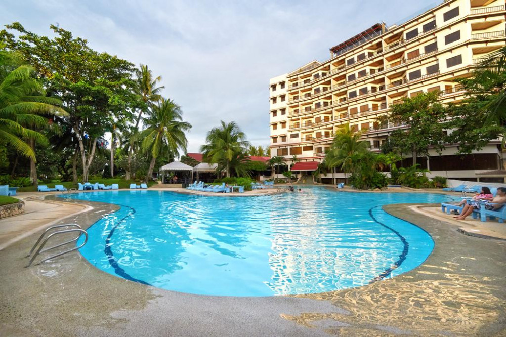 Vacation Hub International - VHI - Cebu White Sand resort and Spa