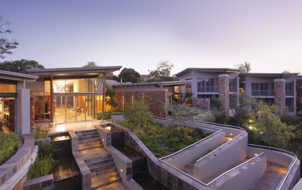 Vacation Hub International - VHI - Seven Villa Hotel & Spa