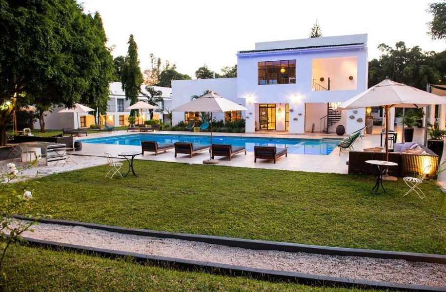 Vacation Hub International - VHI - Latitude 13 Degrees