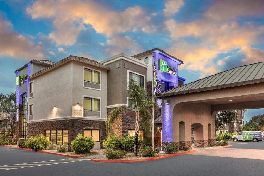 Vacation Hub International - VHI - Sleep Inn & Suites Tempe ASU Campus