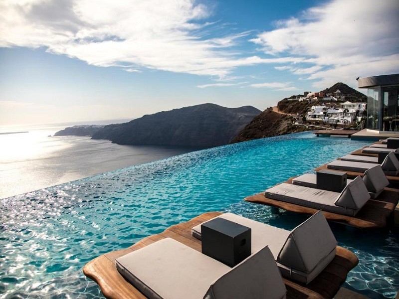 Vacation Hub International - VHI - Cavo Tagoo Santorini