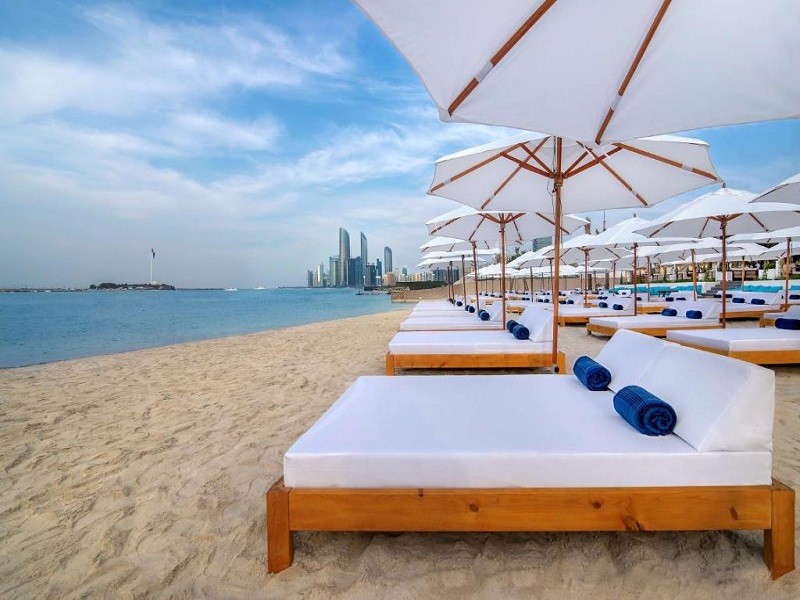 Vacation Hub International - VHI - Radisson Blu Hotel & Resort, Abu Dhabi Corniche