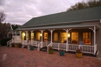  Vacation Hub International | Housemartin Guest Lodge Main