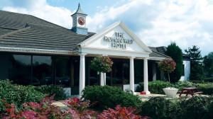  Vacation Hub International | Roman Way Hotel Main