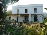  Vacation Hub International | Fairview Homestead Main