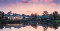  Vacation Hub International | Oxbow Country Estate Main