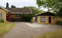  Vacation Hub International | African Aquila Self Catering Main