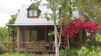  Vacation Hub International | Peace of Eden Main
