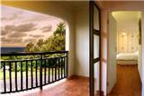  Vacation Hub International | Strand Main