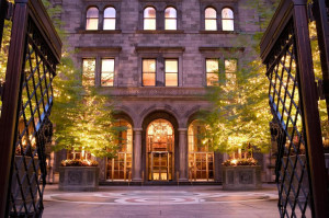  Vacation Hub International | Lotte New York Palace Main