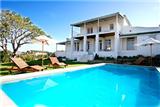  Vacation Hub International | Halstead House Main
