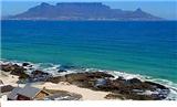  Vacation Hub International | 7 Views Self Catering Beachfront Apartment Main