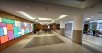  Vacation Hub International | Royal National Hotel Main